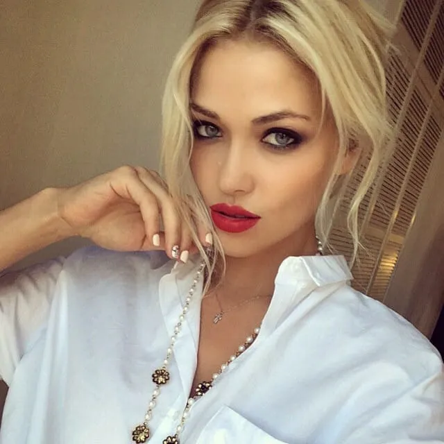 Enola, 24 ans — plan cul à Salon-de-Provence