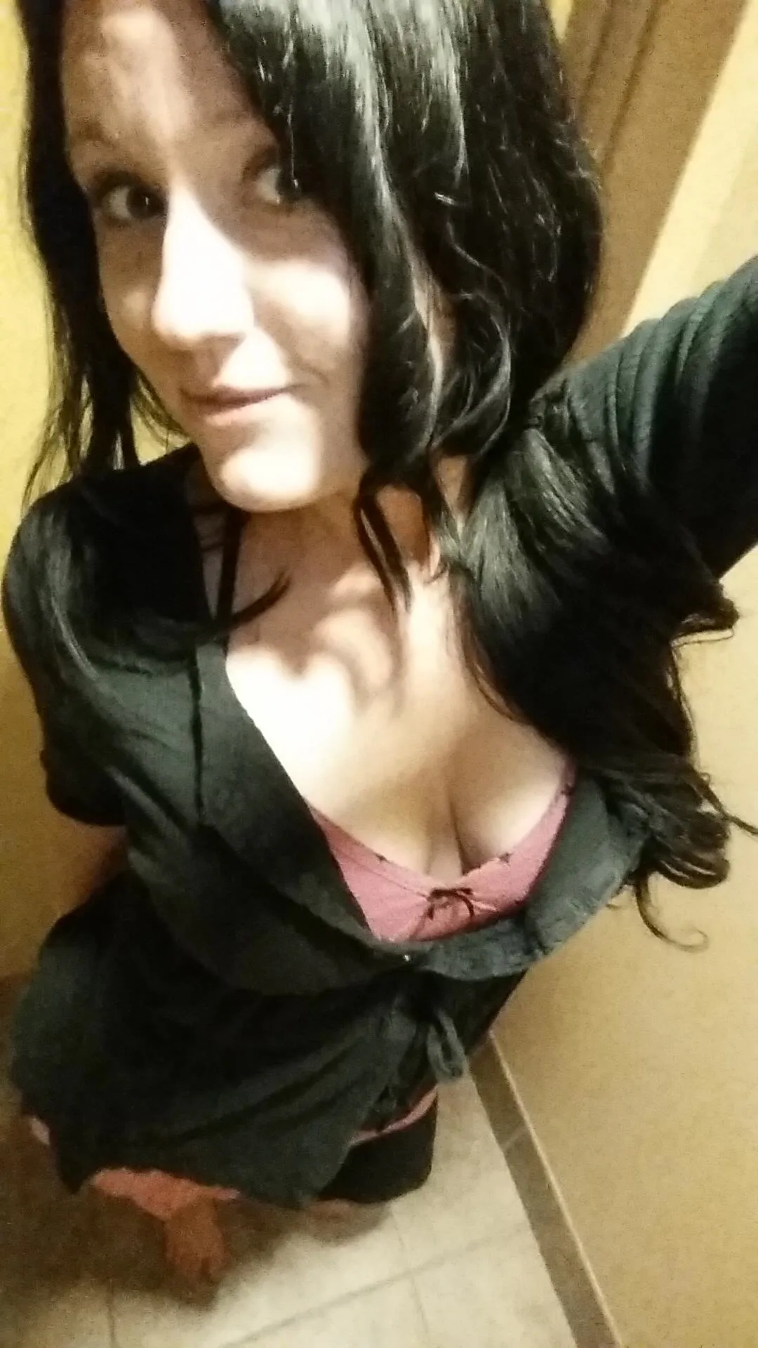 Lyna, 24 ans — plan cul à Bonchamp-lès-Laval