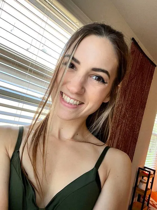 Sanae, 24 ans — plan cul à Tinqueux