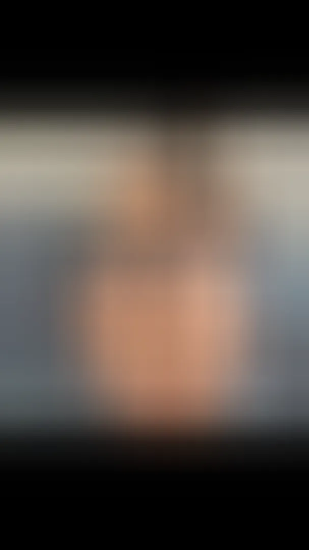 Flora, 22 ans — plan cul à Angers