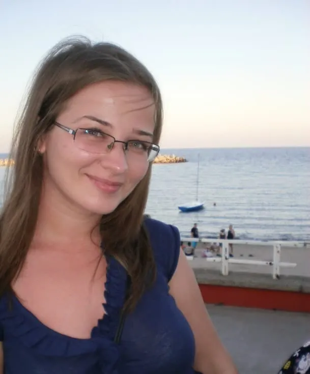 Nina, 27 ans — plan cul à Libourne