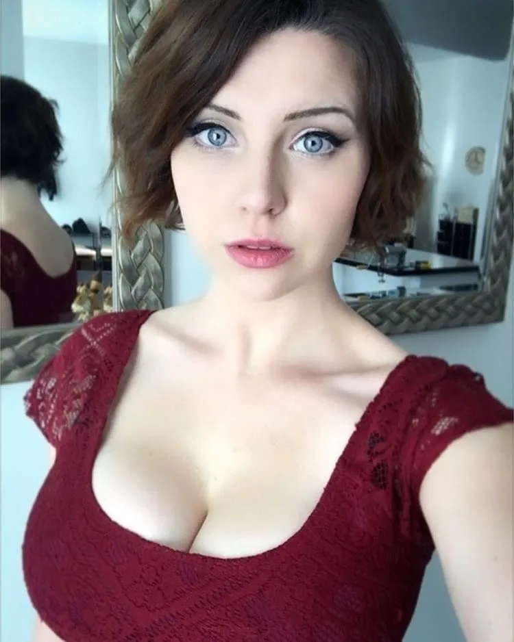 Amandine, 23 ans — plan cul à Chambéry