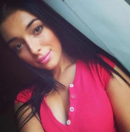 Clara, 29 ans — plan cul à Sainte-Marie