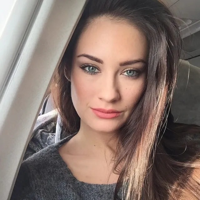 Bérénice, 21 ans — plan cul à Caluire-et-Cuire