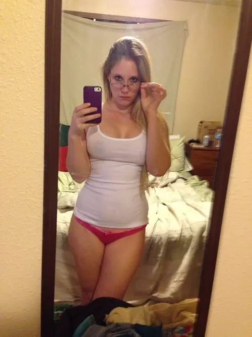 Yasmine, 27 ans — plan cul à Aulnay-sous-Bois