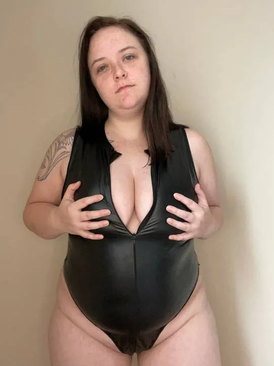 Flavie, 25 ans — plan cul à Caen