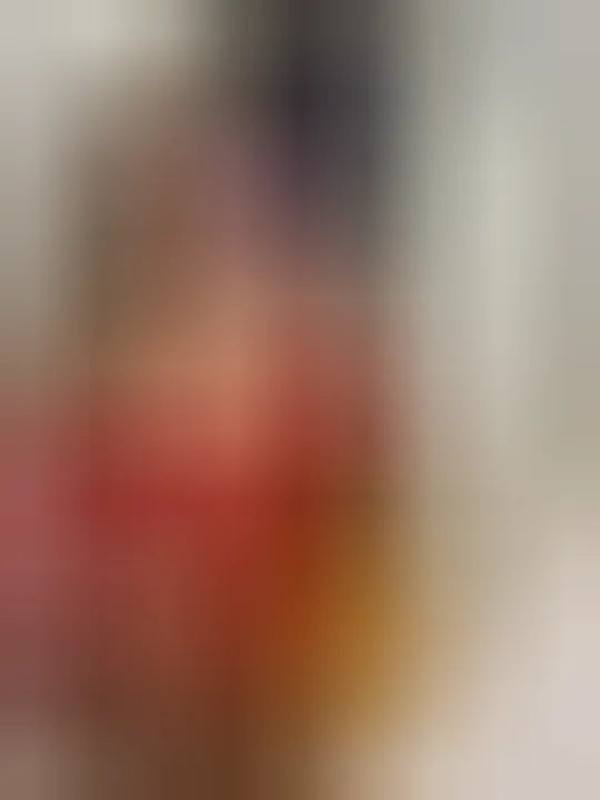Dounia, 25 ans — plan cul à Tourcoing