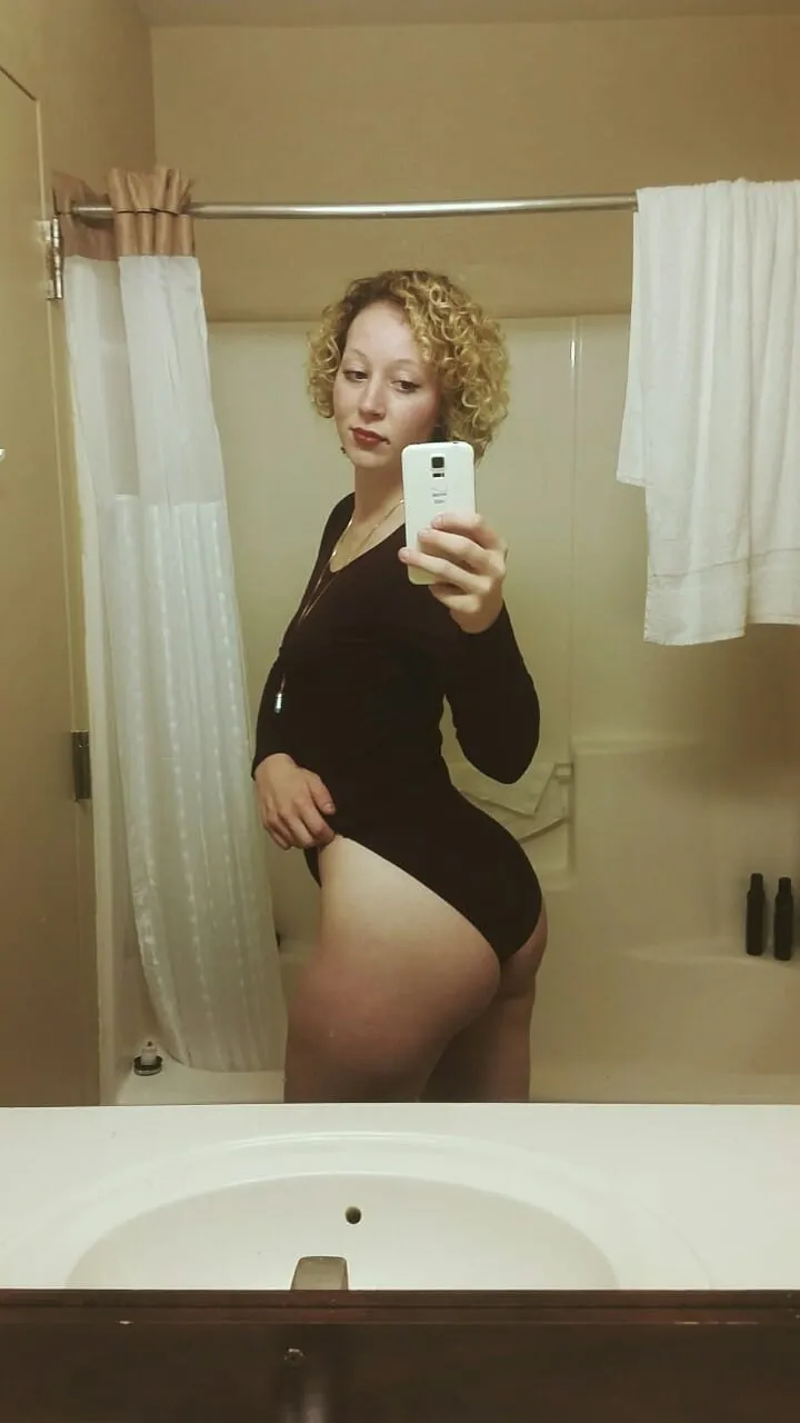 Blanche, 28 ans — plan cul à Arles