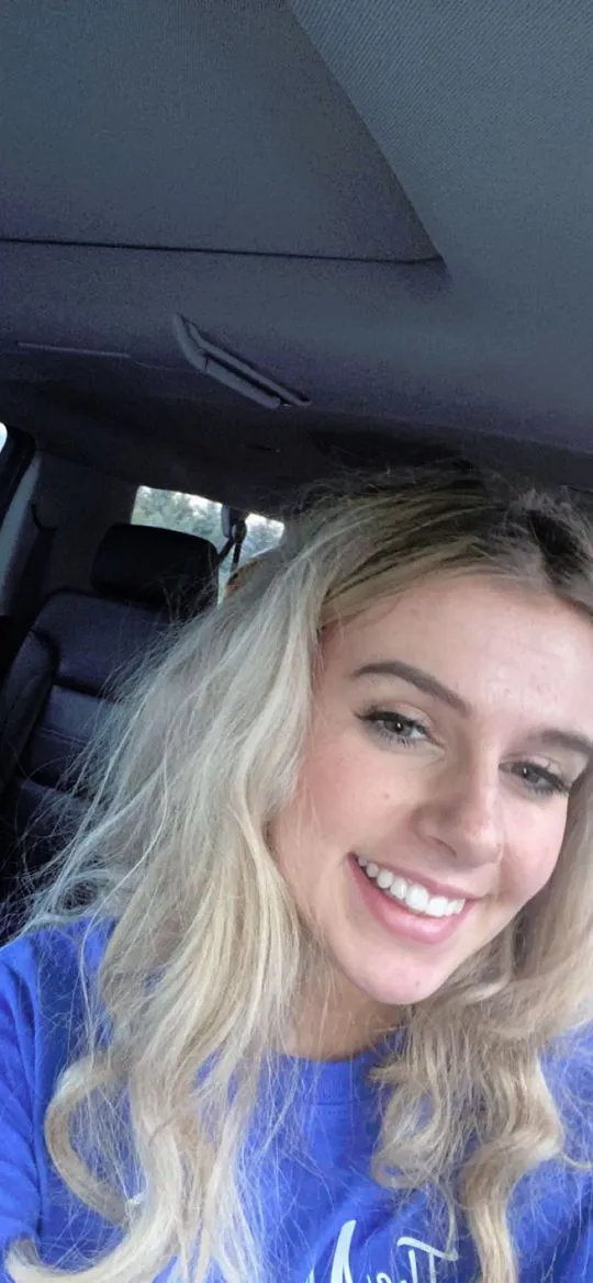 Olympe, 19 ans — plan cul à Annecy