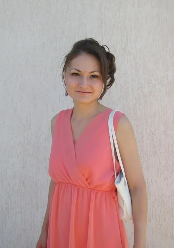 Mouna, 28 ans — plan cul à Vallauris