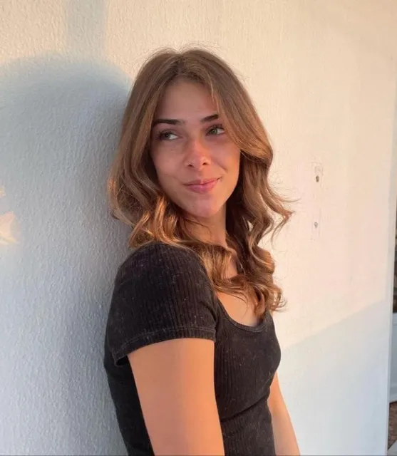 Flavie, 24 ans — plan cul à Metz