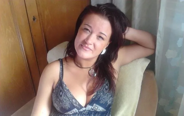 Cylia, 21 ans — plan cul à Montceau-les-Mines