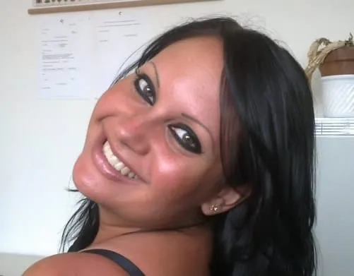 Sofia, 24 ans — plan cul à Le Pontet