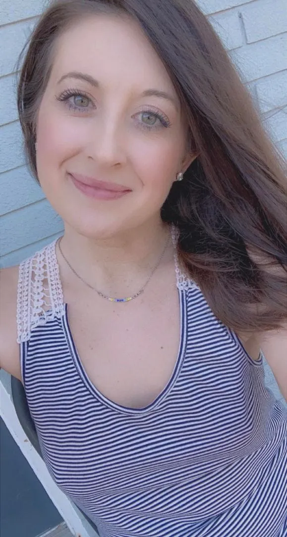 Kahina, 21 ans — plan cul à Nancy