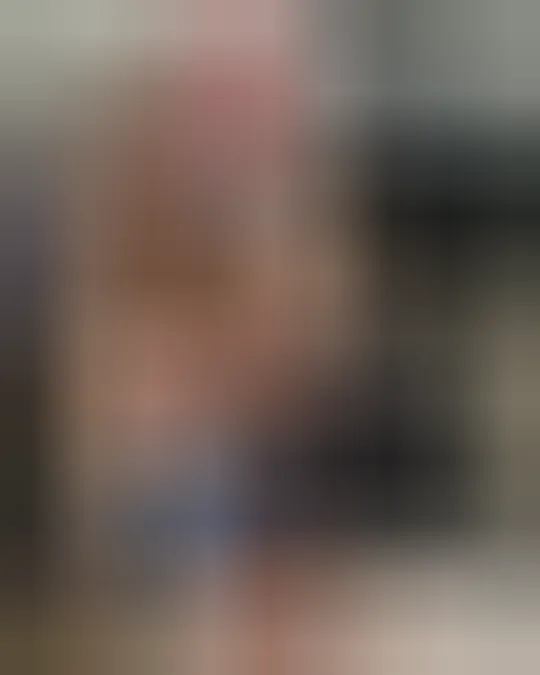 Nina, 27 ans — plan cul à Montreuil