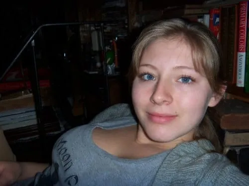 Louise, 25 ans — plan cul à Évry-Courcouronnes