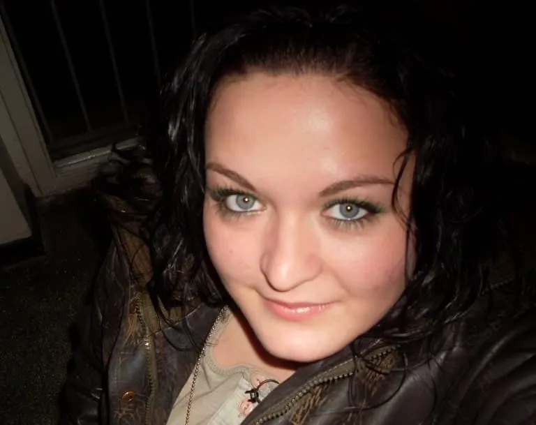 Lya, 22 ans — plan cul à Lodève