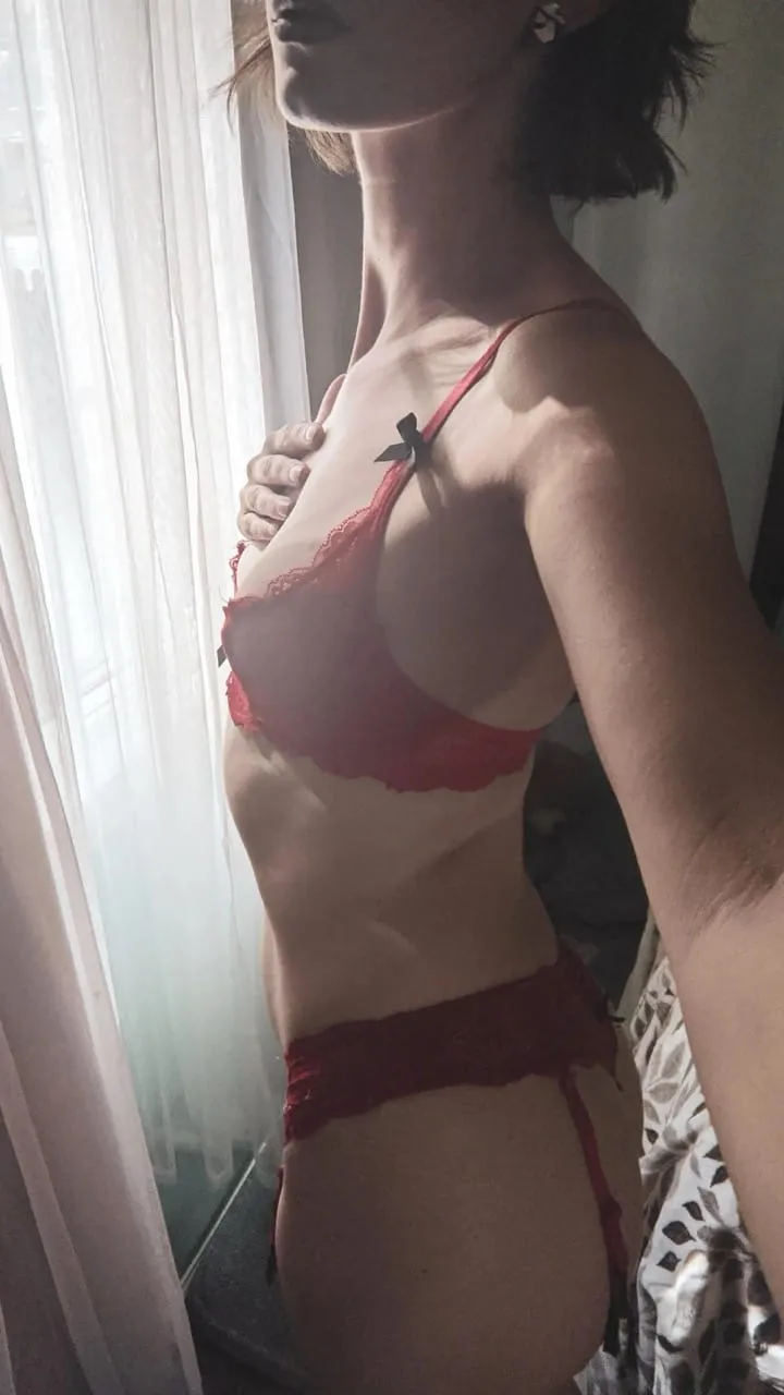 Mouna, 27 ans — plan cul à Nantes