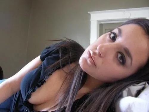Romane, 27 ans — plan cul à Issy-les-Moulineaux