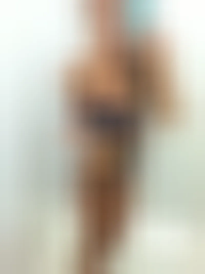 Romane, 34 ans — plan cul à Varces-Allières-et-Risset