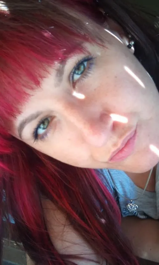 Nadia, 25 ans — plan cul à Vernon