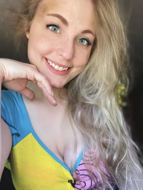 Nora, 32 ans — plan cul à Châteaulin